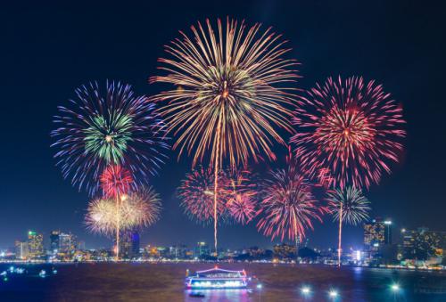 چگونه یک آتش بازی به یاد ماندنی داشته باشیم؟