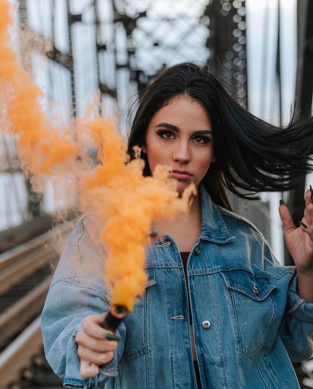 خطرات دود رنگی